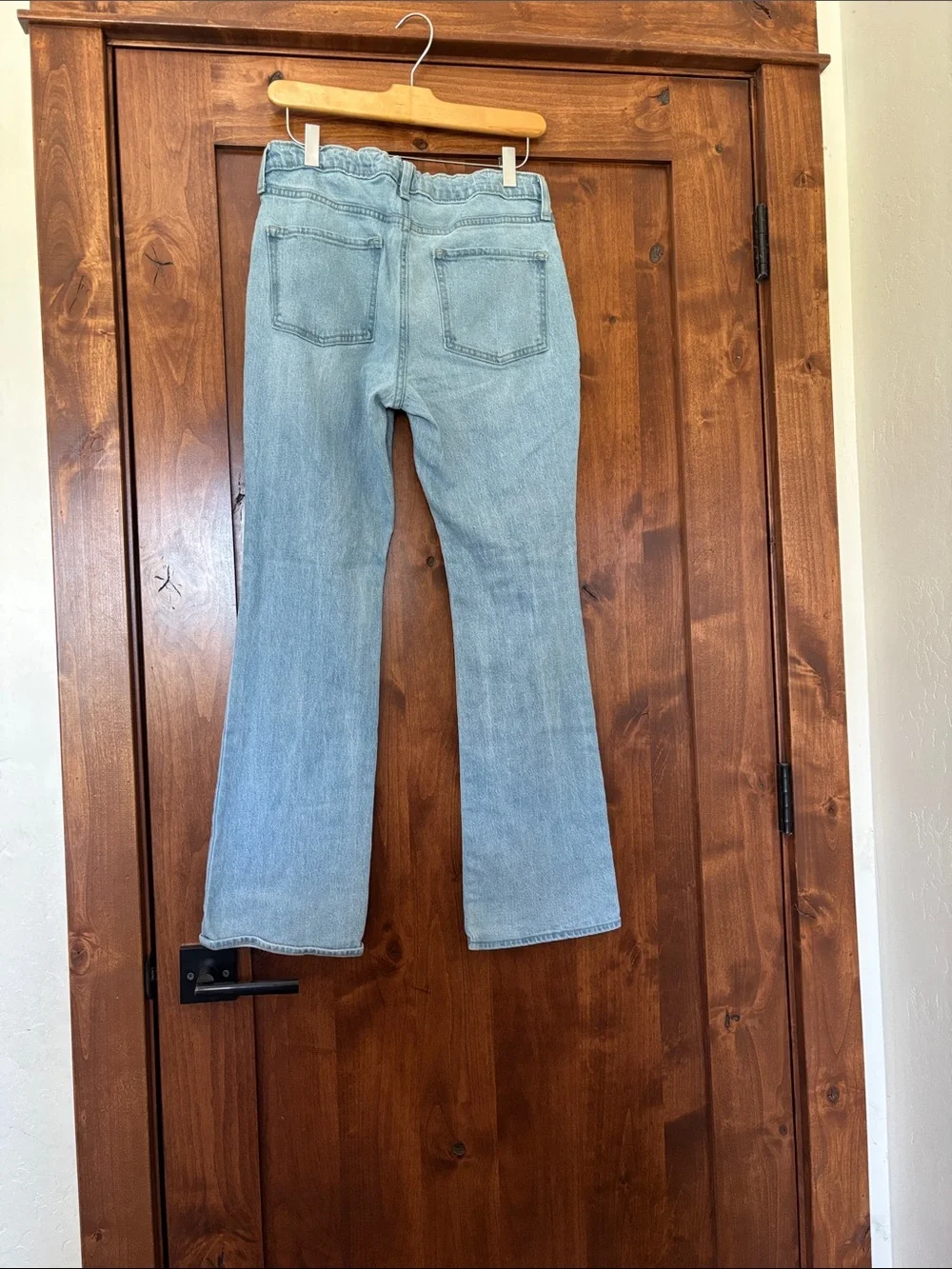 Old Navy girls size 18 boot-cut jeans